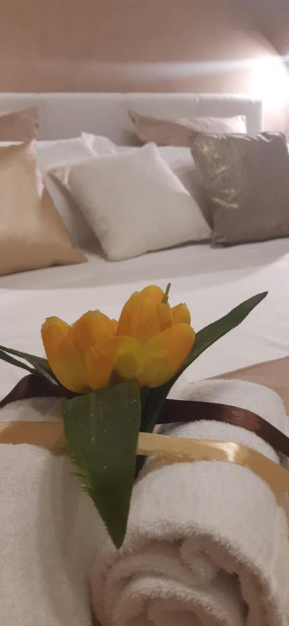 Politeama Center Bed & Breakfast Palermo Ngoại thất bức ảnh