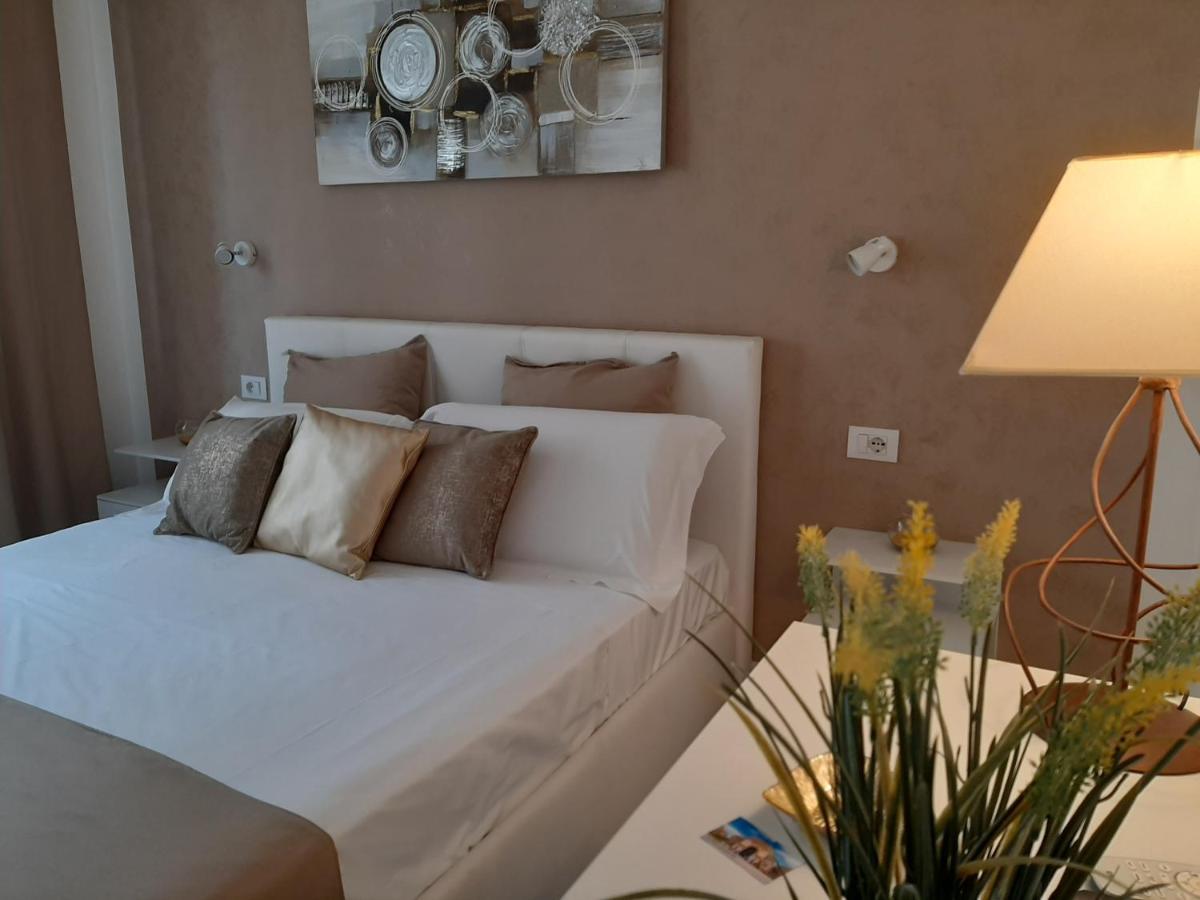 Politeama Center Bed & Breakfast Palermo Ngoại thất bức ảnh