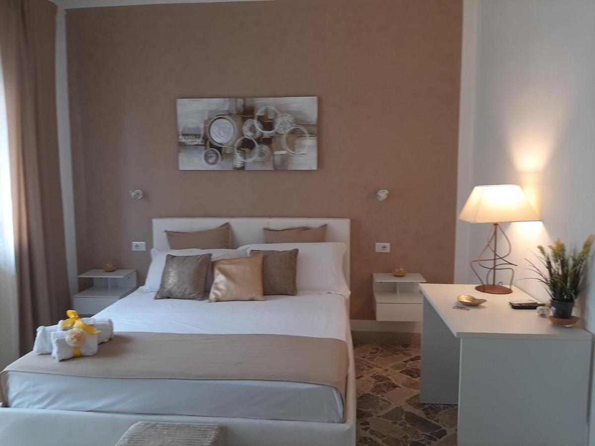 Politeama Center Bed & Breakfast Palermo Ngoại thất bức ảnh